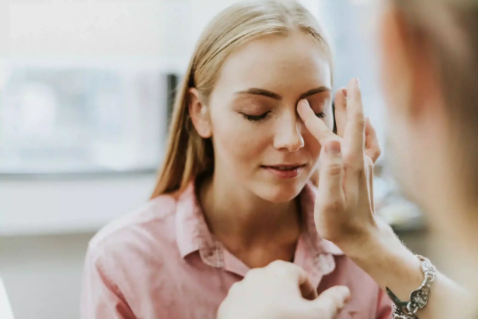 Séance de stimulation bilatérale pendant une formation EMDR